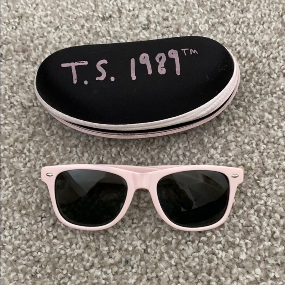 Taylor Swift 1989 Sunglasses